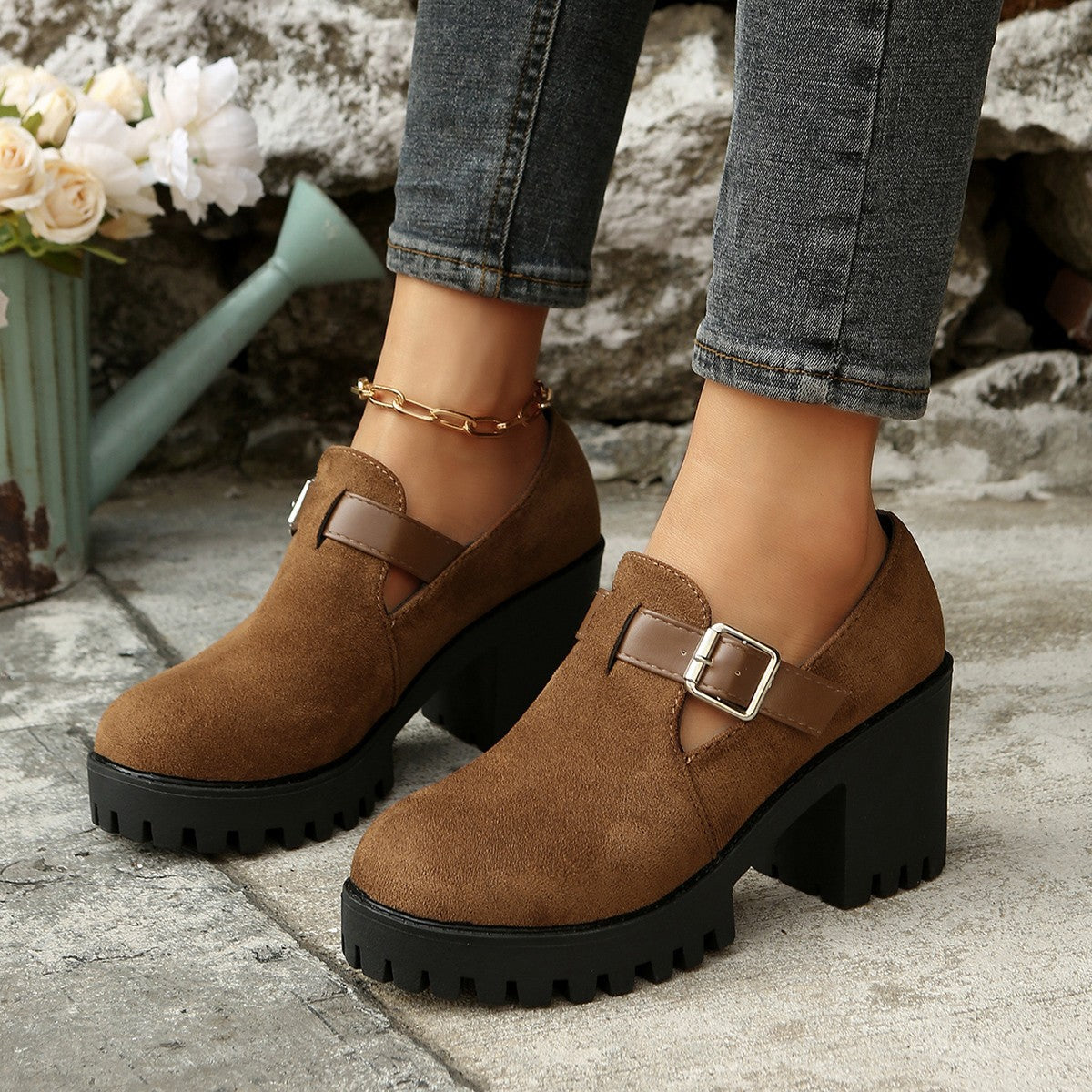 Modische Ankle Boots mit Blockabsatz