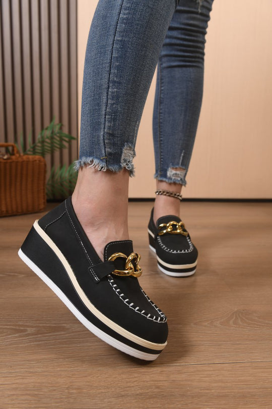Orthopädische Slipper mit dicker Sohle und Ketten