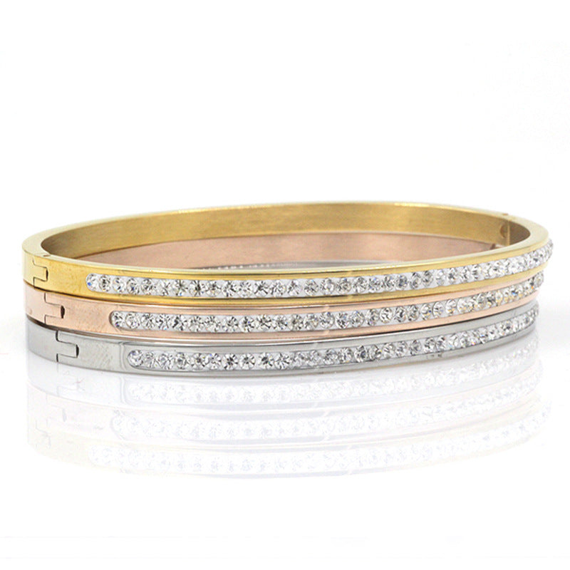 Damen Armband aus hochwertigem Edelstahl mit funkelndem Kristallbesatz Shop Nory