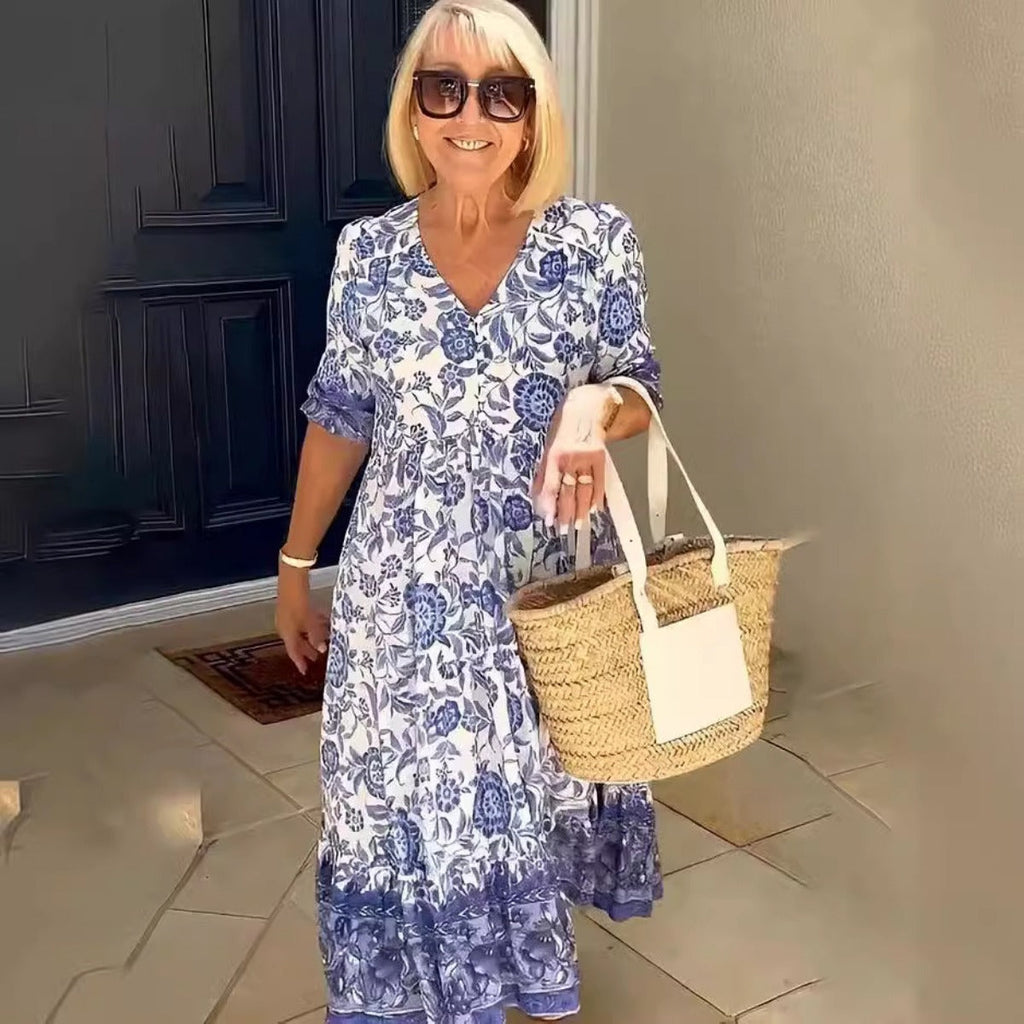 Kleid mit V-Ausschnitt und Print in Übergröße