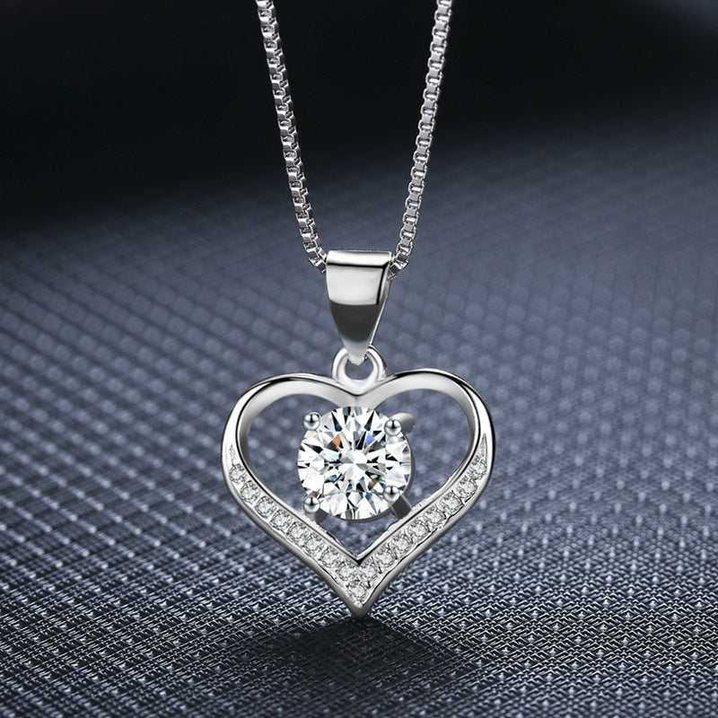 Damen Halskette mit herzförmigem Anhänger und funkelndem Zirkonia-Besatz Shop Nory 1781703091