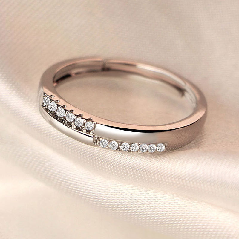 Damenring mit elegantem Zirkonia-Besatz und modernem Design Shop Nory