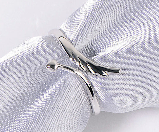 Damen offener Ring mit kunstvollem Flügel-Design und Herzen Shop Nory