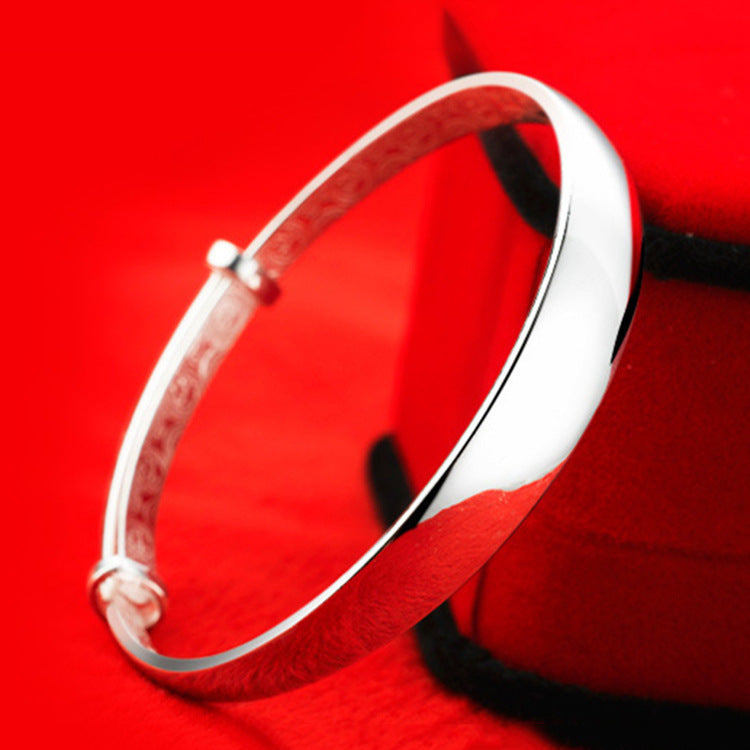 Damen Eleganter und zeitloser Armreif mit feiner Oberfläche Shop Nory