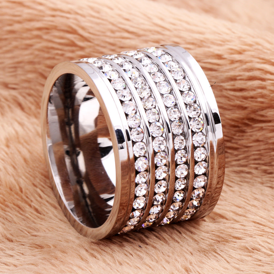 Damen Ring mit funkelnden Zirkonia und modernem Design Shop Nory