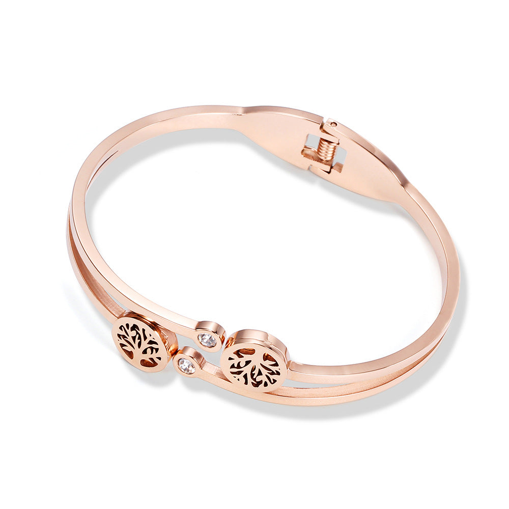 Damen Armband mit feinem Baum-Motiv und funkelnden Zirkonia Shop Nory