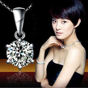 Damen Halskette mit funkelndem Zirkonia-Anhänger und hochwertigem Silberdesign Shop Nory