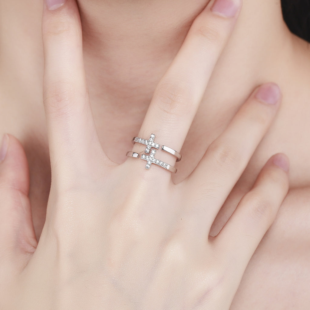 Damen Offener Kreuzring mit funkelnden Zirkonia Shop Nory