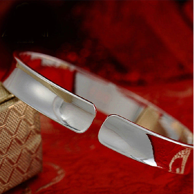 Damen Offenes Armband aus hochwertigem Edelstahl mit minimalistischer Gestaltung Shop Nory