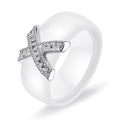 Damen Ring mit funkelndem Kristallbesatz und modernem Kreuzdesign Shop Nory