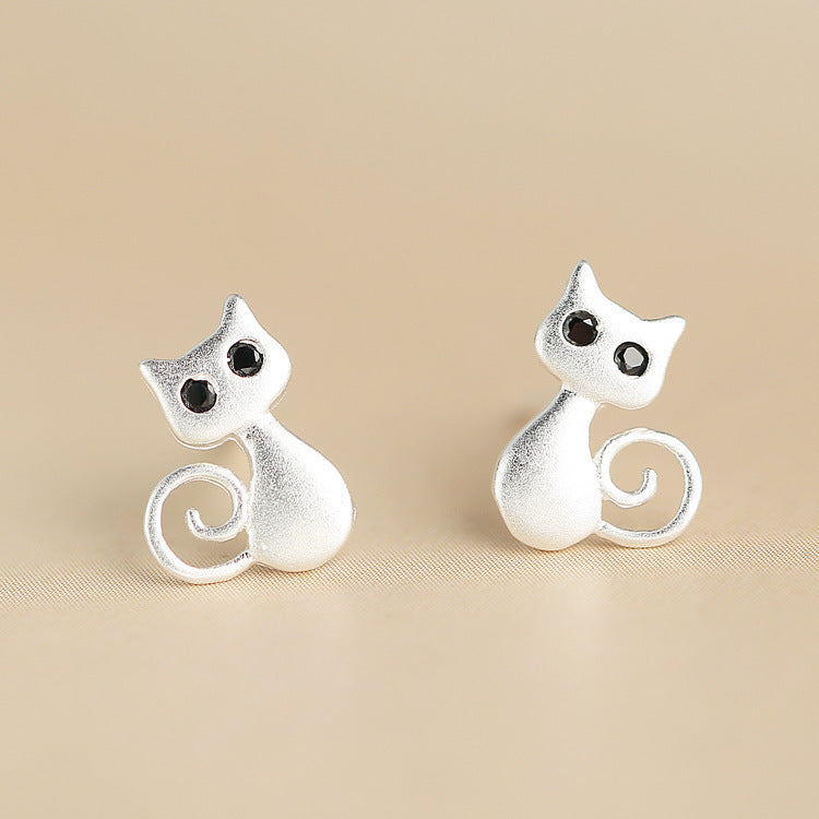 Damen Ohrringe mit verspieltem Katzenmotiv und funkelnden Zirkonia Shop Nory