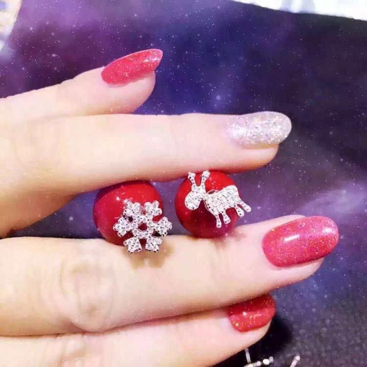 Damen-Ohrstecker mit winterlichem Schneeflocken- und Rentier-Design Shop Nory