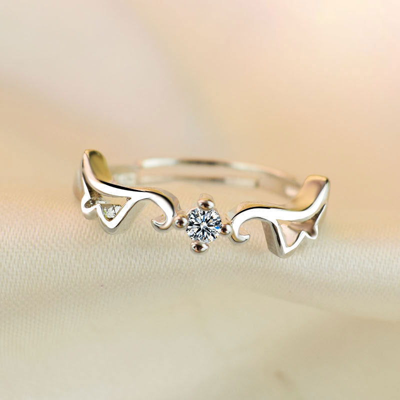 Damen zierlicher Ring mit elegantem Blumenmotiv und funkelndem Zirkonia Shop Nory