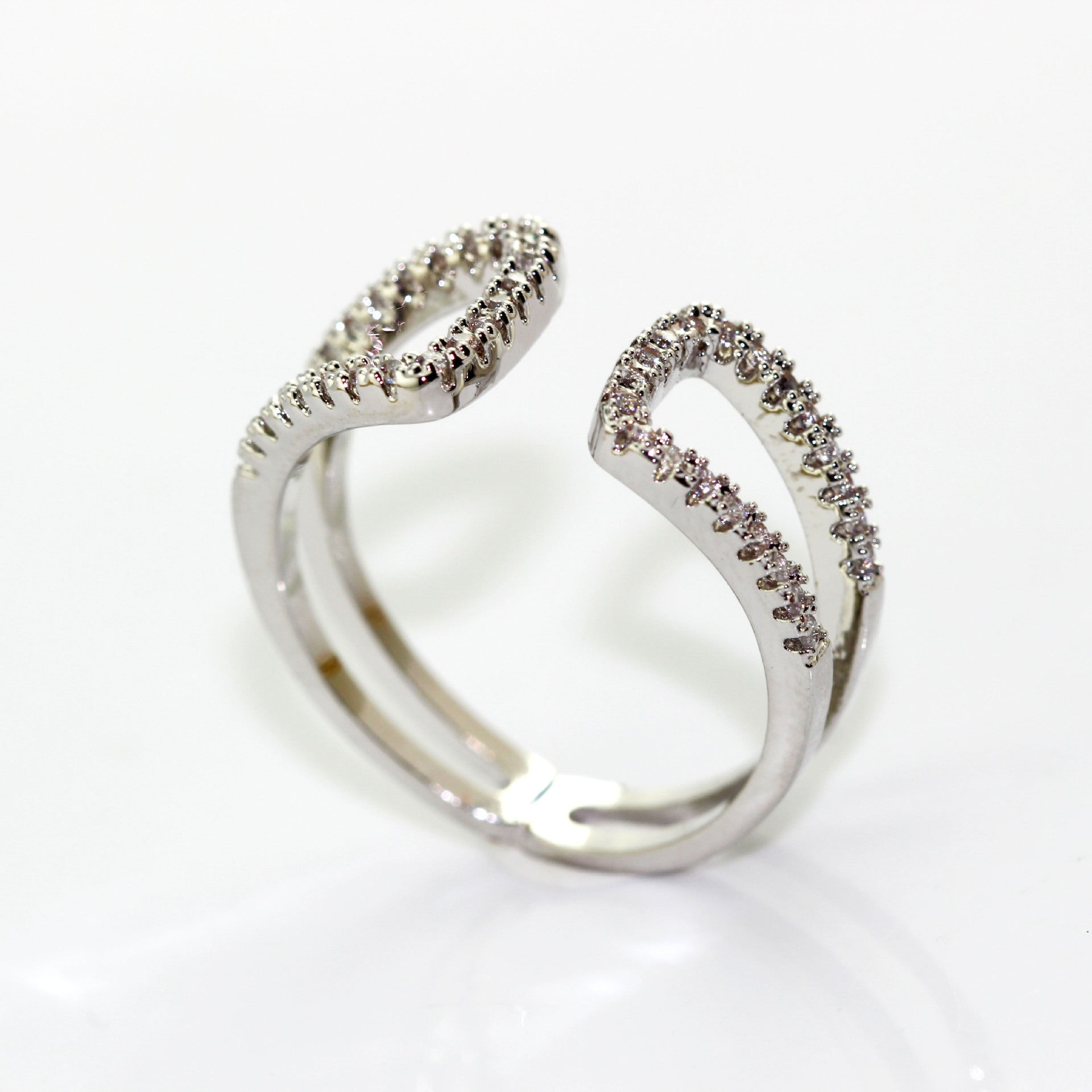 Damen Offener Ring mit kunstvollem Design und funkelnden Akzenten Shop Nory