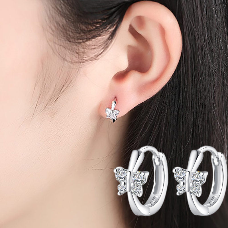 Damen-Ohrstecker im eleganten Schmetterlingsdesign mit funkelnden Kristallen Shop Nory