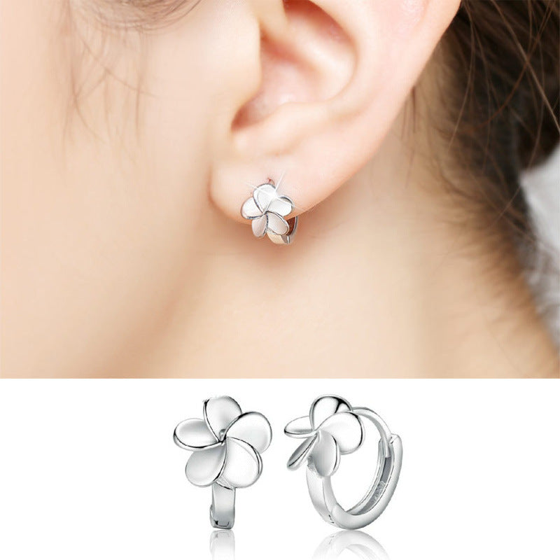 Damen Ohrringe mit elegantem Blumenmotiv Shop Nory