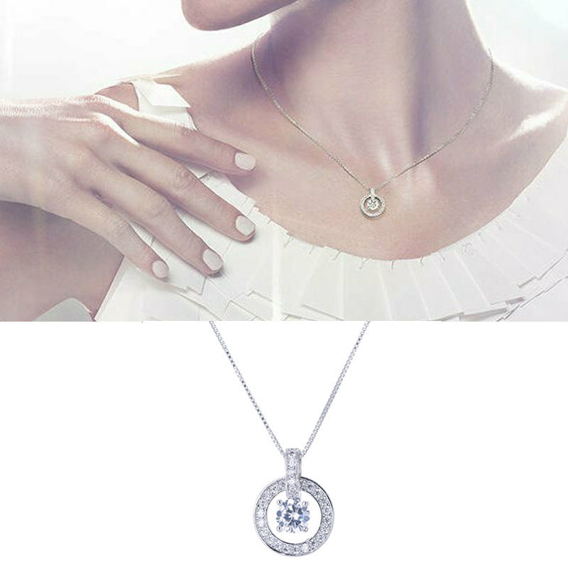 Damen Halskette mit funkelndem Zirkonia-Anhänger im modernen Design Shop Nory