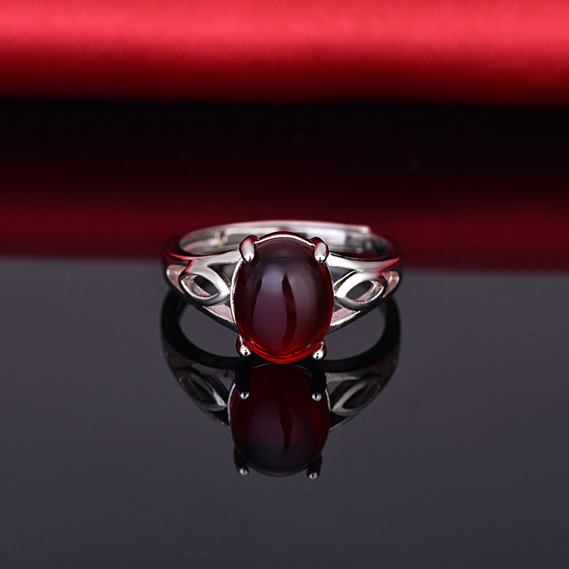 Damen Exklusiver Ring mit rotem Edelstein und filigranem Design Shop Nory