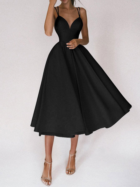 Grace Das Elegante Trägerkleid mit V-Ausschnitt