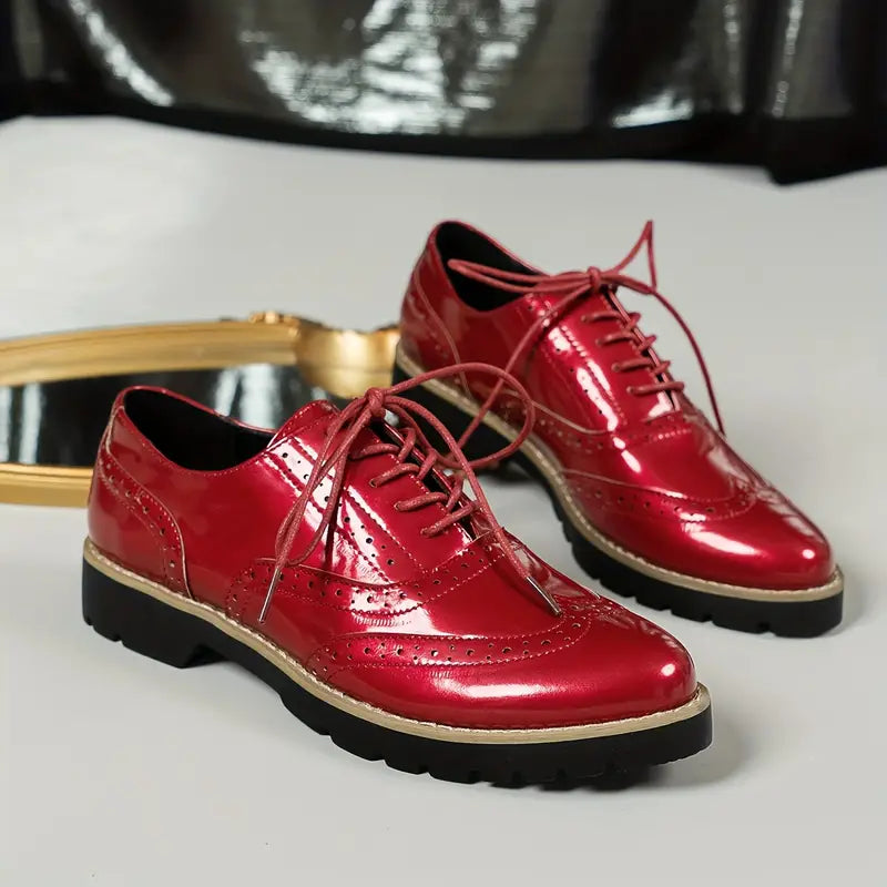 Modisch Gestanzte Lackschuhe Für Damen