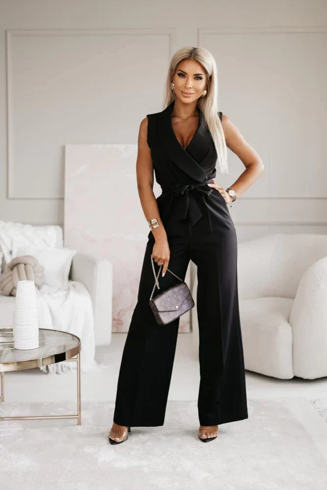 Jumpsuit Mit V-Ausschnitt Und Gürtel