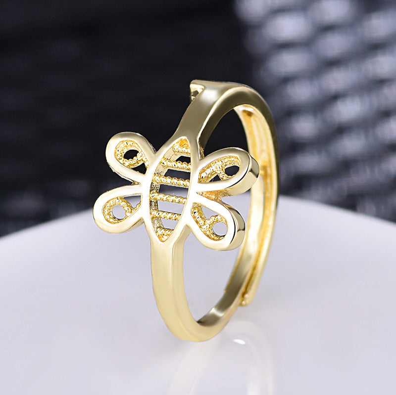 Damenring mit kunstvollem Bienenmotiv und hochwertiger Goldveredelung Shop Nory