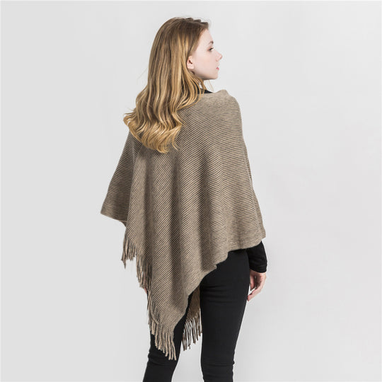 Damen Fransen‑Ruana aus Wollmix mit diagonaler Rippenstruktur Shop Nory