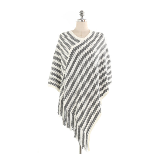 Damen Kaschmir‑Touch Ruana‑Poncho mit Zickzack‑Jacquard und Fransensaum Shop Nory