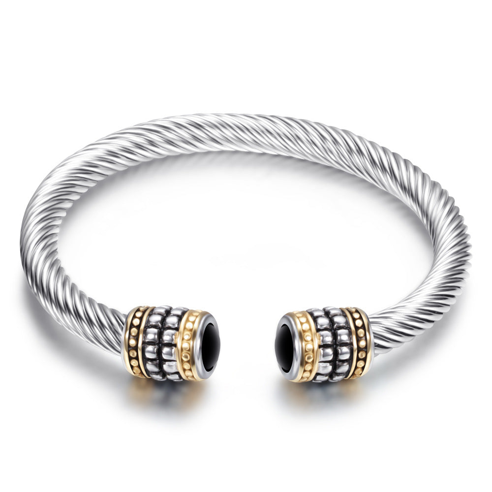 Damen Armreif mit drehbarem Drahtdesign und eleganten Zirkonia-Details Shop Nory