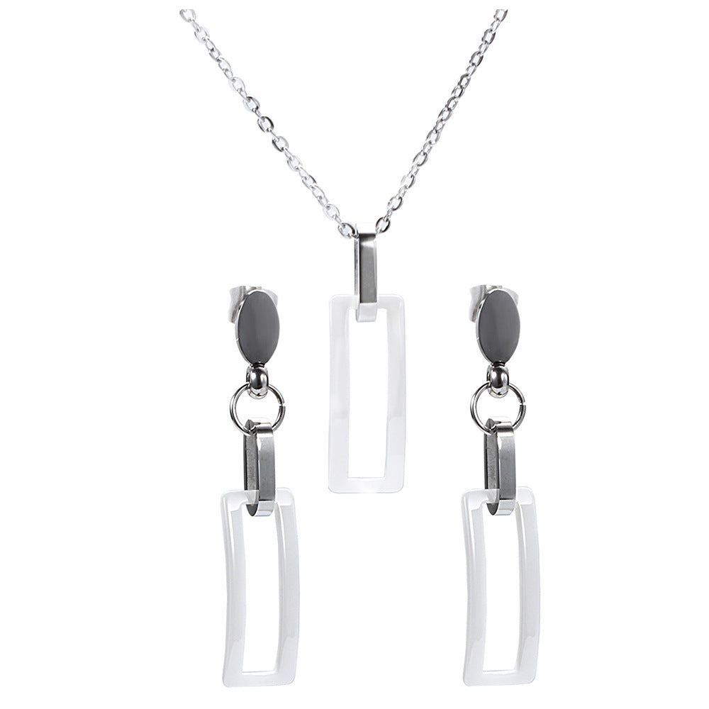 Damen Schmuckset mit eleganten Ohrhängern und passender Halskette Shop Nory