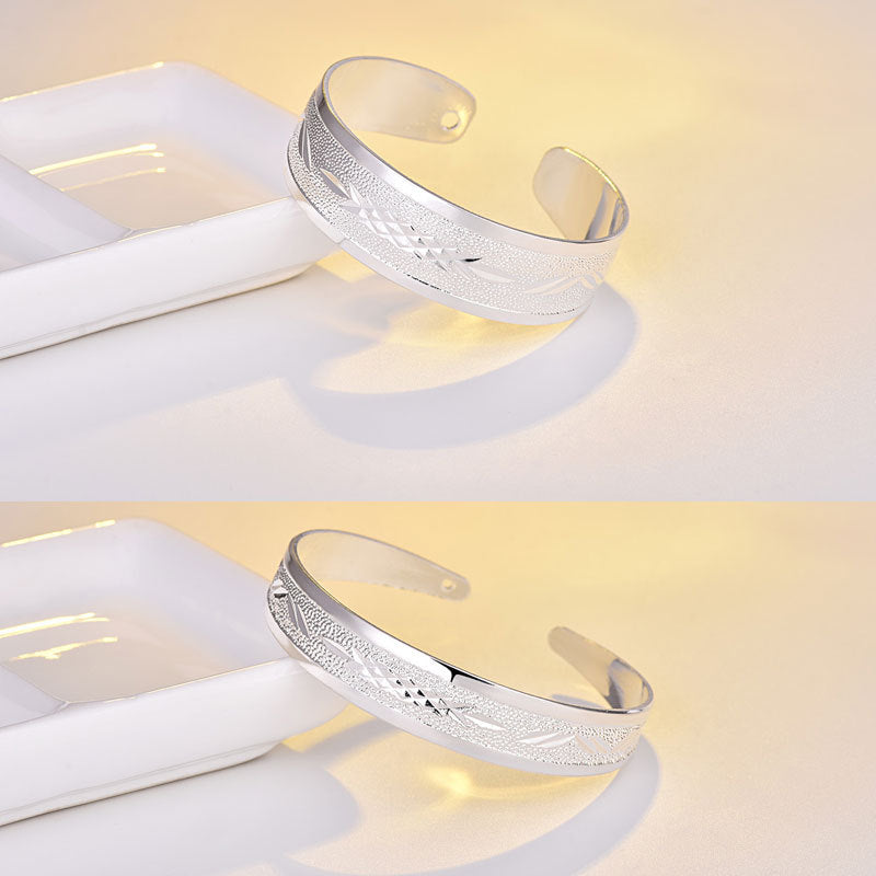 Damen Offenes Armkettchen mit kunstvollem Reliefdesign Shop Nory