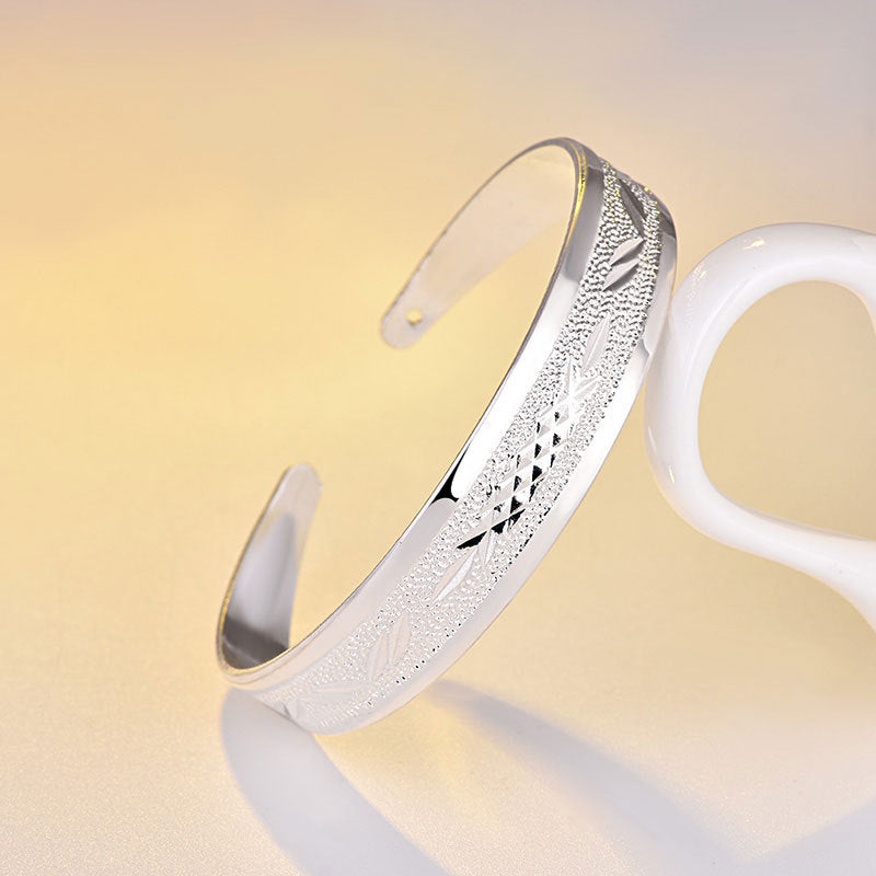 Damen Offenes Armkettchen mit kunstvollem Reliefdesign Shop Nory