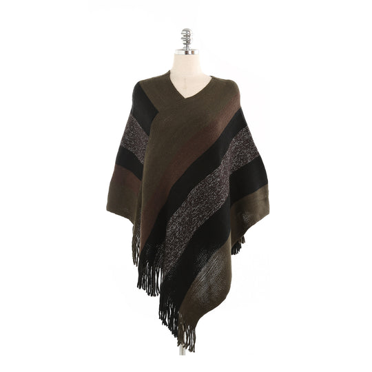 Damen Oversize‑Strickruana mit Fransensaum und diagonaler Blockstreifen‑Optik Shop Nory