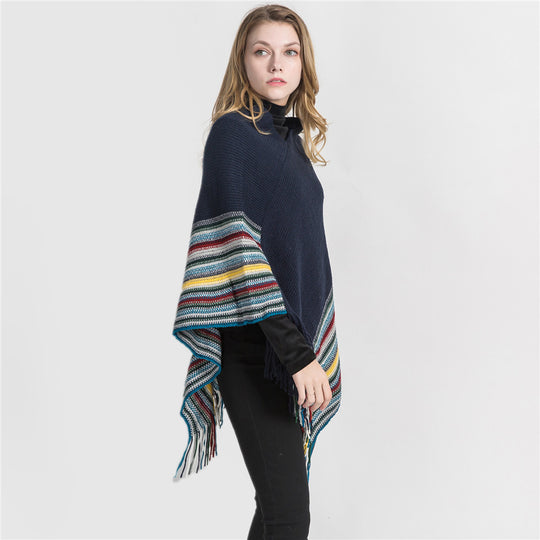 Damen Oversize-Strickruana mit Fransen und gestreifter Bordüre Shop Nory