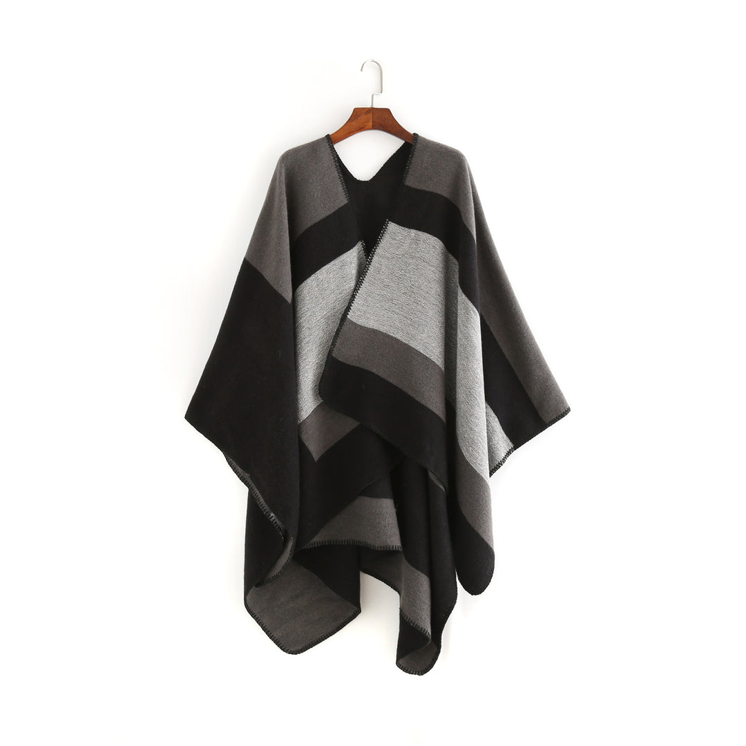 Damen Oversize‑Ruana‑Poncho aus Wollmix mit geometrischem Blockjacquard und V‑Ausschnitt Shop Nory