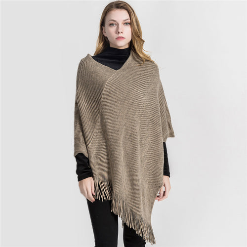 Damen Fransen‑Ruana aus Wollmix mit diagonaler Rippenstruktur Shop Nory