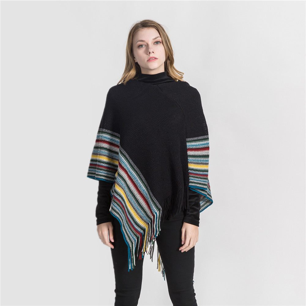 Damen Oversize-Strickruana mit Fransen und gestreifter Bordüre Shop Nory