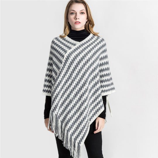 Damen Kaschmir‑Touch Ruana‑Poncho mit Zickzack‑Jacquard und Fransensaum Shop Nory