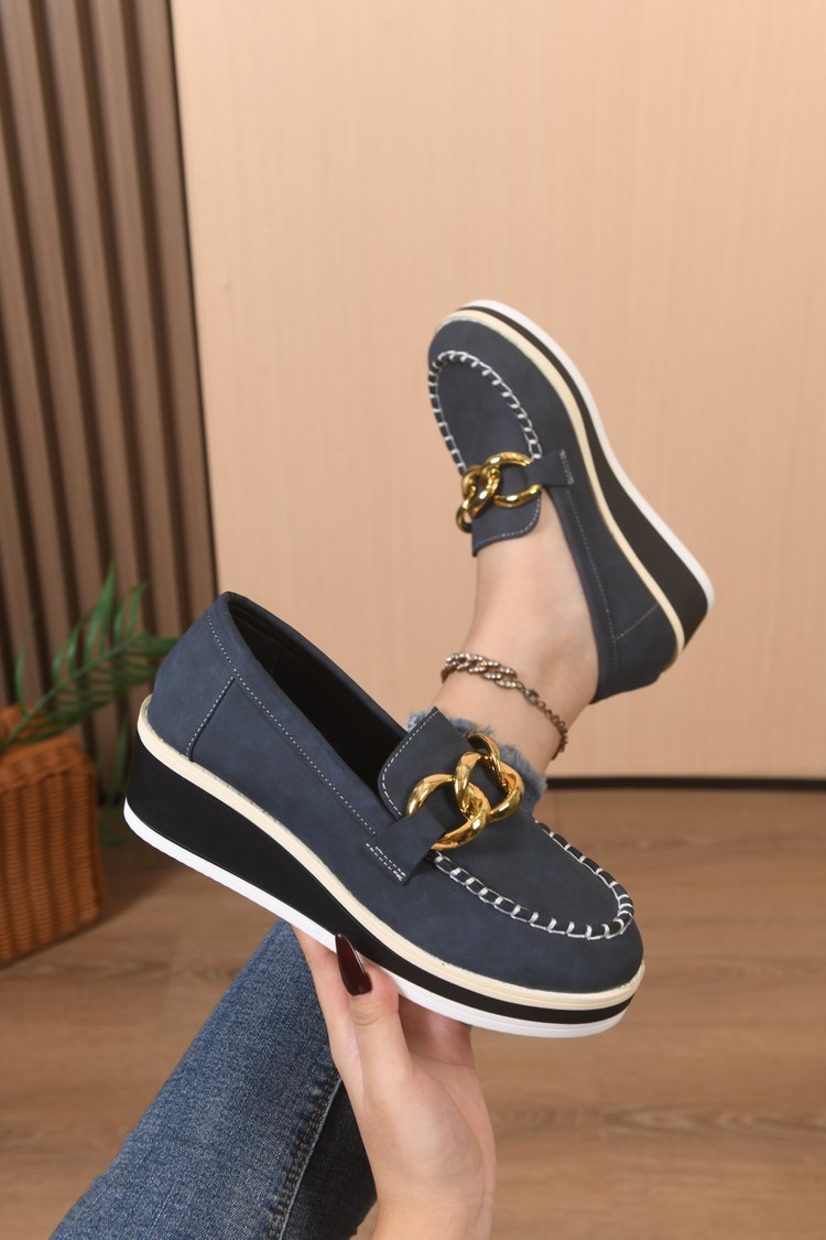 Orthopädische Slipper mit dicker Sohle und Ketten