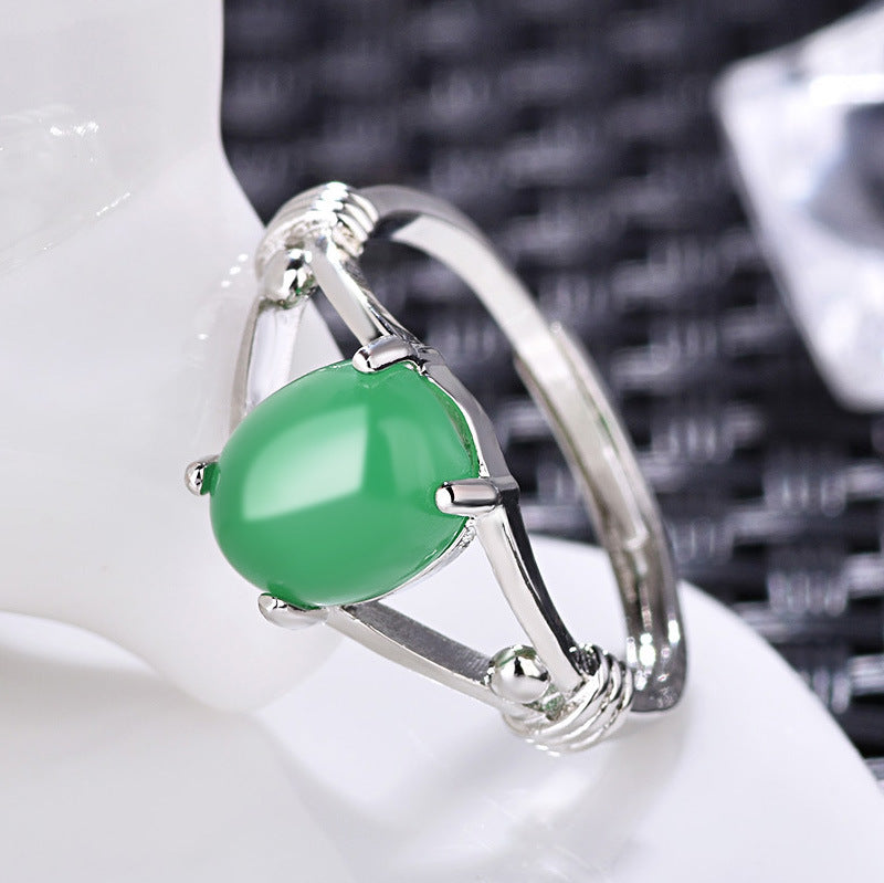 Damenring mit rotem Stein in kunstvollem Design Shop Nory