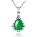 Damen Halskette mit hochwertigem Jade-Anhänger und Zirkonia-Besatz Shop Nory