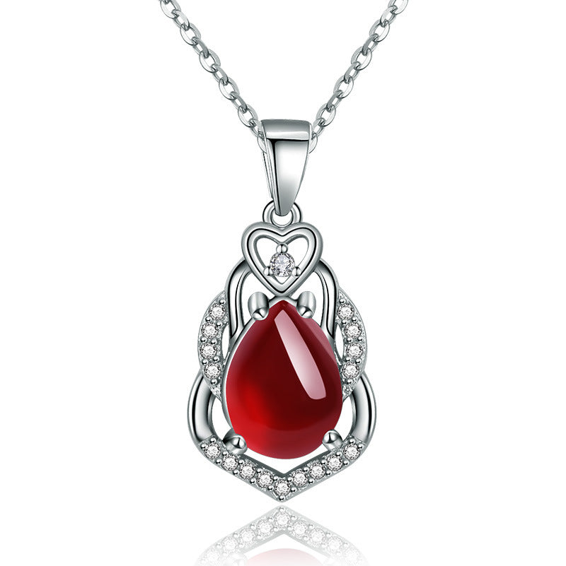 Damen handgefertigte Halskette mit grünem Jade-Anhänger und Zirkonia Shop Nory