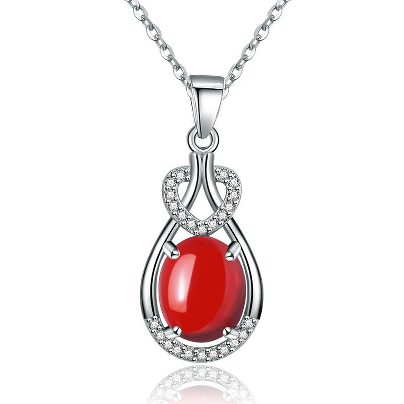 Damen Halskette mit elegantem Jade-Anhänger und funkelndem Zirkonia-Besatz Shop Nory
