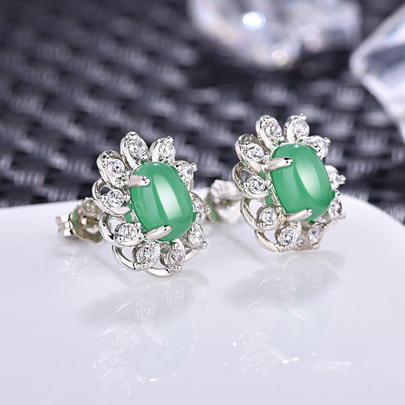 Damen Ohrstecker mit hochwertigem Jade-Element und funkelnden Zirkonia Shop Nory