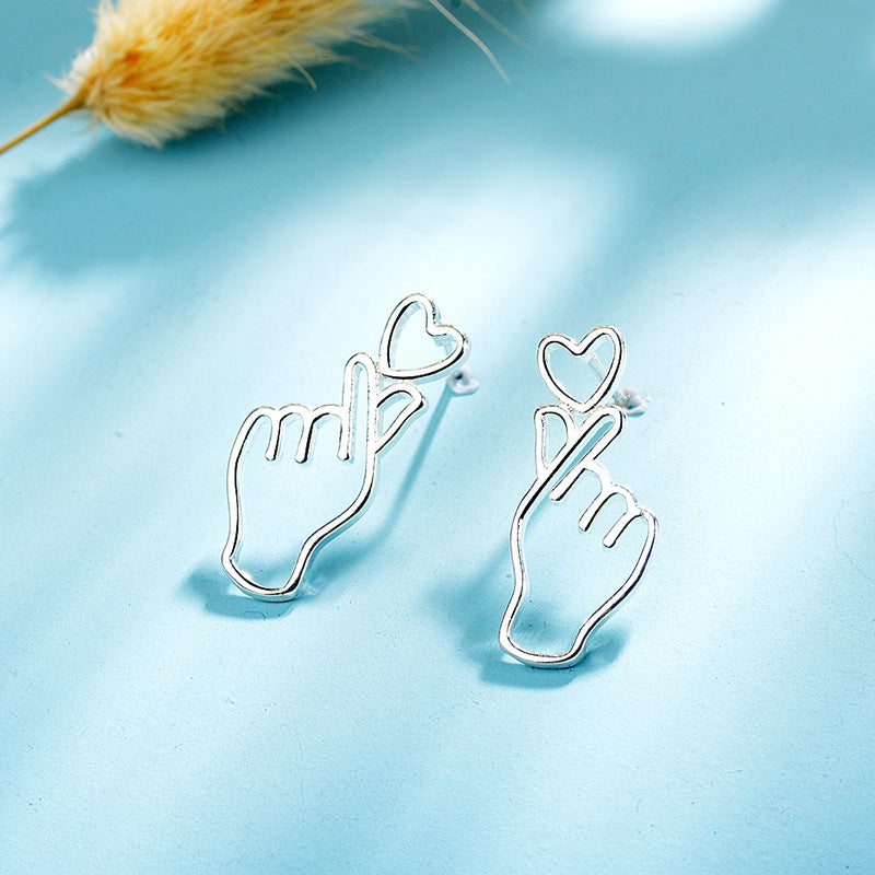 Damen Ohrringe mit modernem Herz- und Handdesign Shop Nory