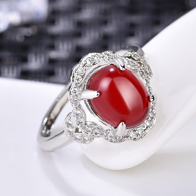 Damenring mit elegantem Jade-Edelstein und funkelndem Zirkonia-Besatz Shop Nory