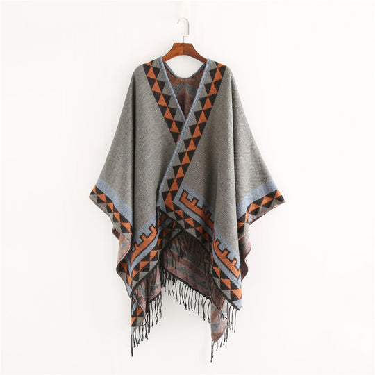 Damen Grobstrick-Poncho im Wickelstil mit Dreieck-Jacquard und Fransensaum Shop Nory