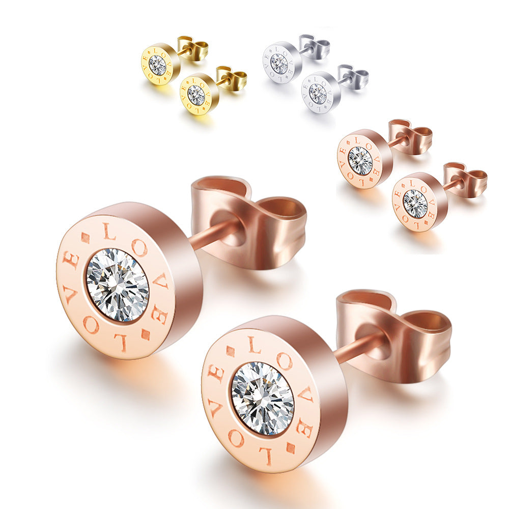 Damen Ohrstecker mit elegantem LOVE-Motiv und funkelndem Kristall Shop Nory