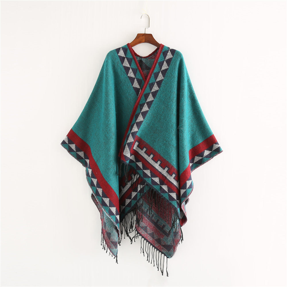 Damen Grobstrick-Poncho im Wickelstil mit Dreieck-Jacquard und Fransensaum Shop Nory