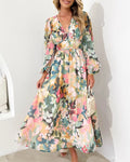 Elegantes Kleid mit Blumendruck und V-Ausschnitt